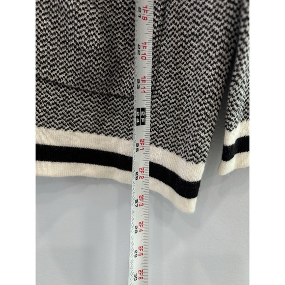 Carla Ferroni Black White Knit Cardigan Sweater Size Large NWT Quiet Luxury - Picture 10 of 11
